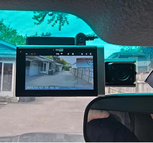 Lente Dual Blackbox DVR para Vehículo 1296p con Pantalla LCD 3” LTPS – Seguridad Avanzada en la Carretera