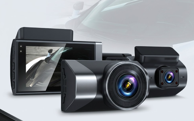 Lente Dual Blackbox DVR para Vehículo 1296p con Pantalla LCD 3” LTPS – Seguridad Avanzada en la Carretera